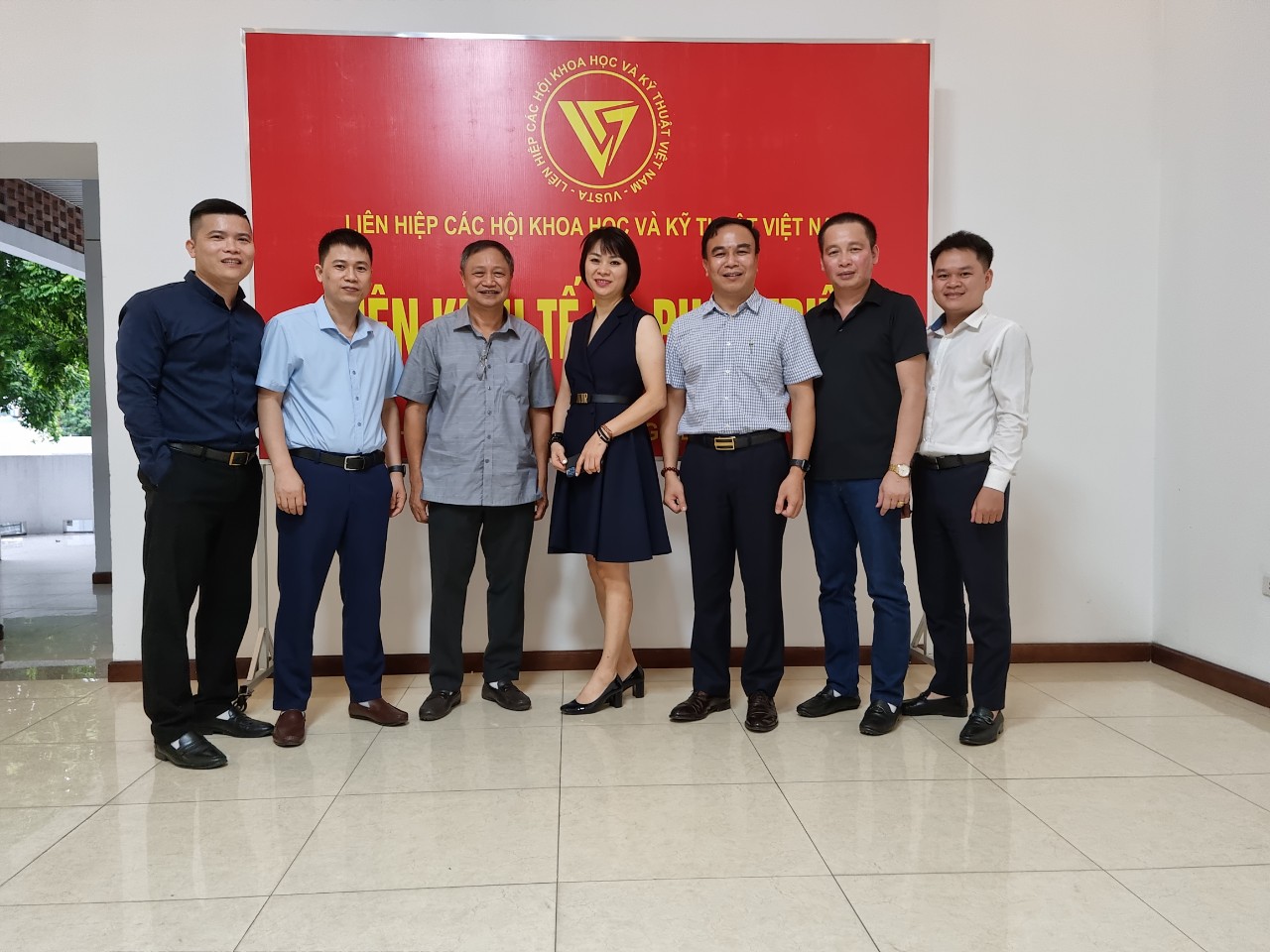 Lễ Trao quyết định bổ nhiệm và công nhận các chức vụ trong Hội đồng Khoa học của Viện Kinh tế và Phát triển